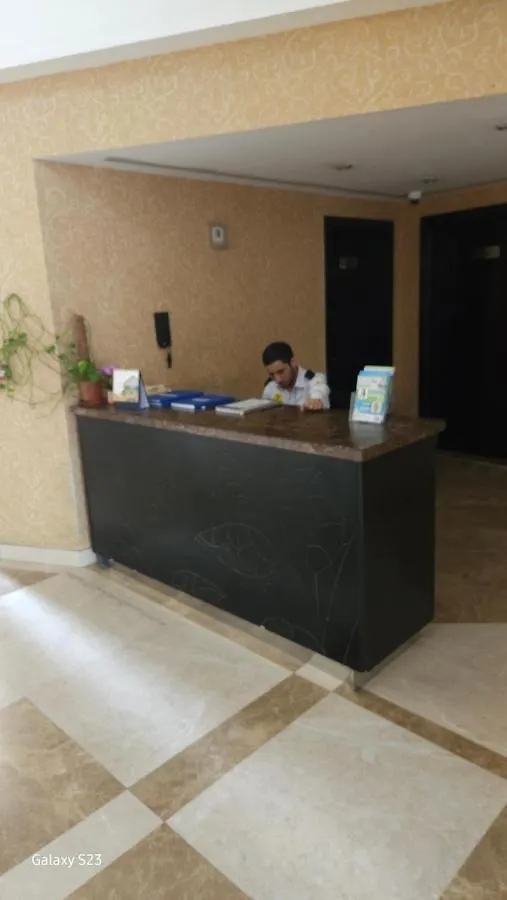 Ruby Star Hostel Dubai Loft Bed Partition G
